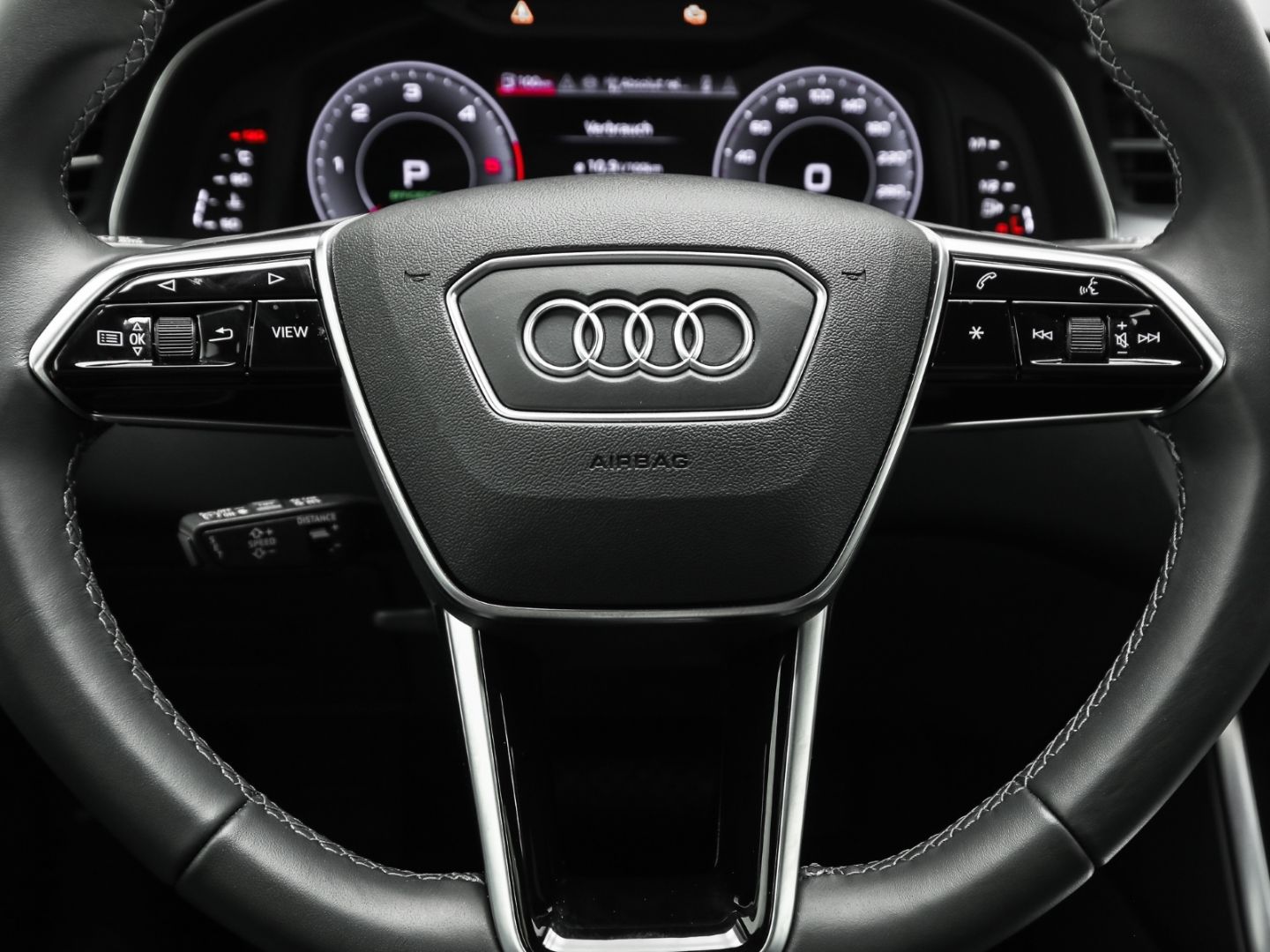 Audi A6 Avant 40 TDI quattro Sport - Samsaru's Car Outlet