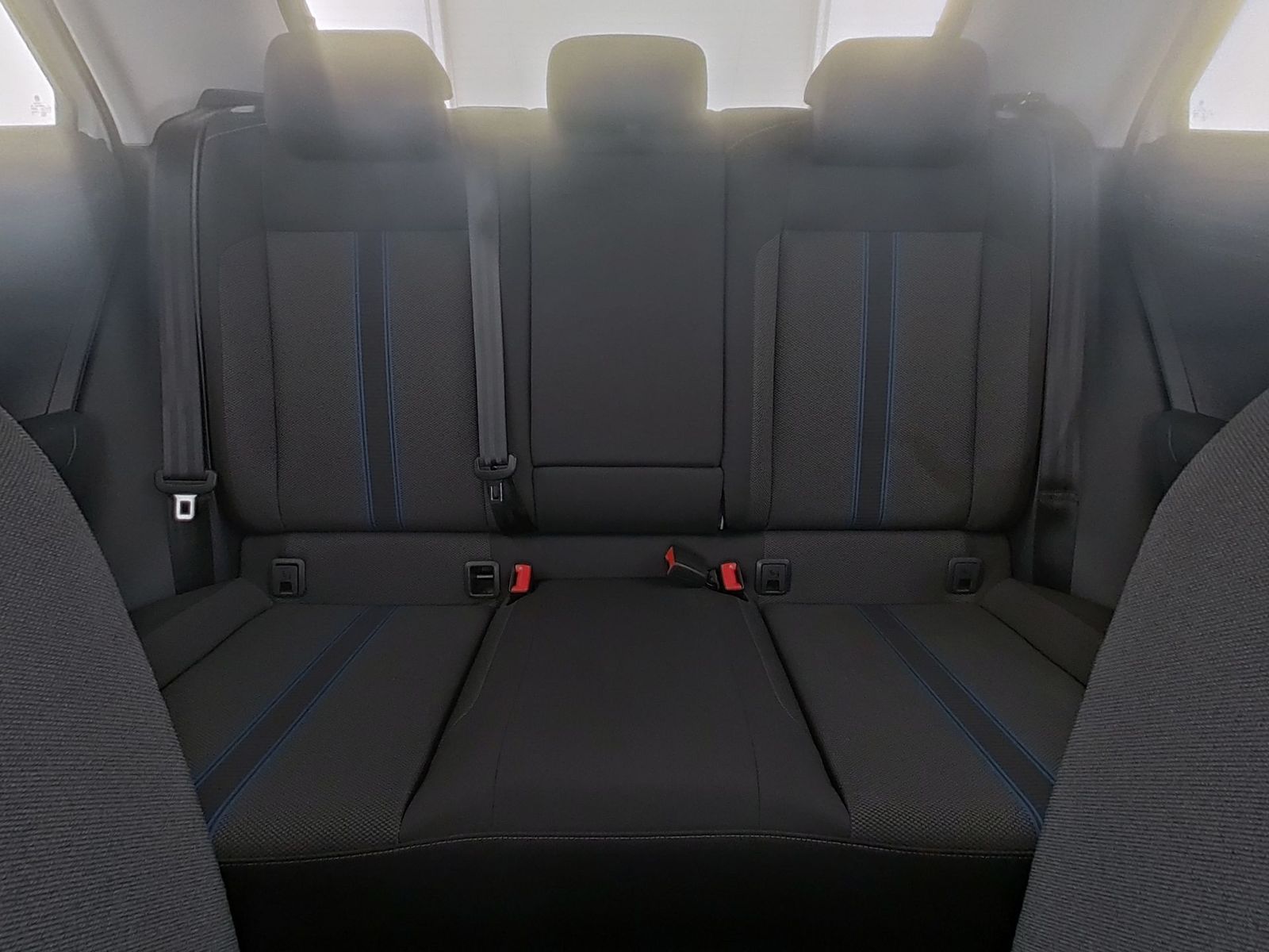 Volkswagen T-Roc Style - Samsaru's Car Outlet