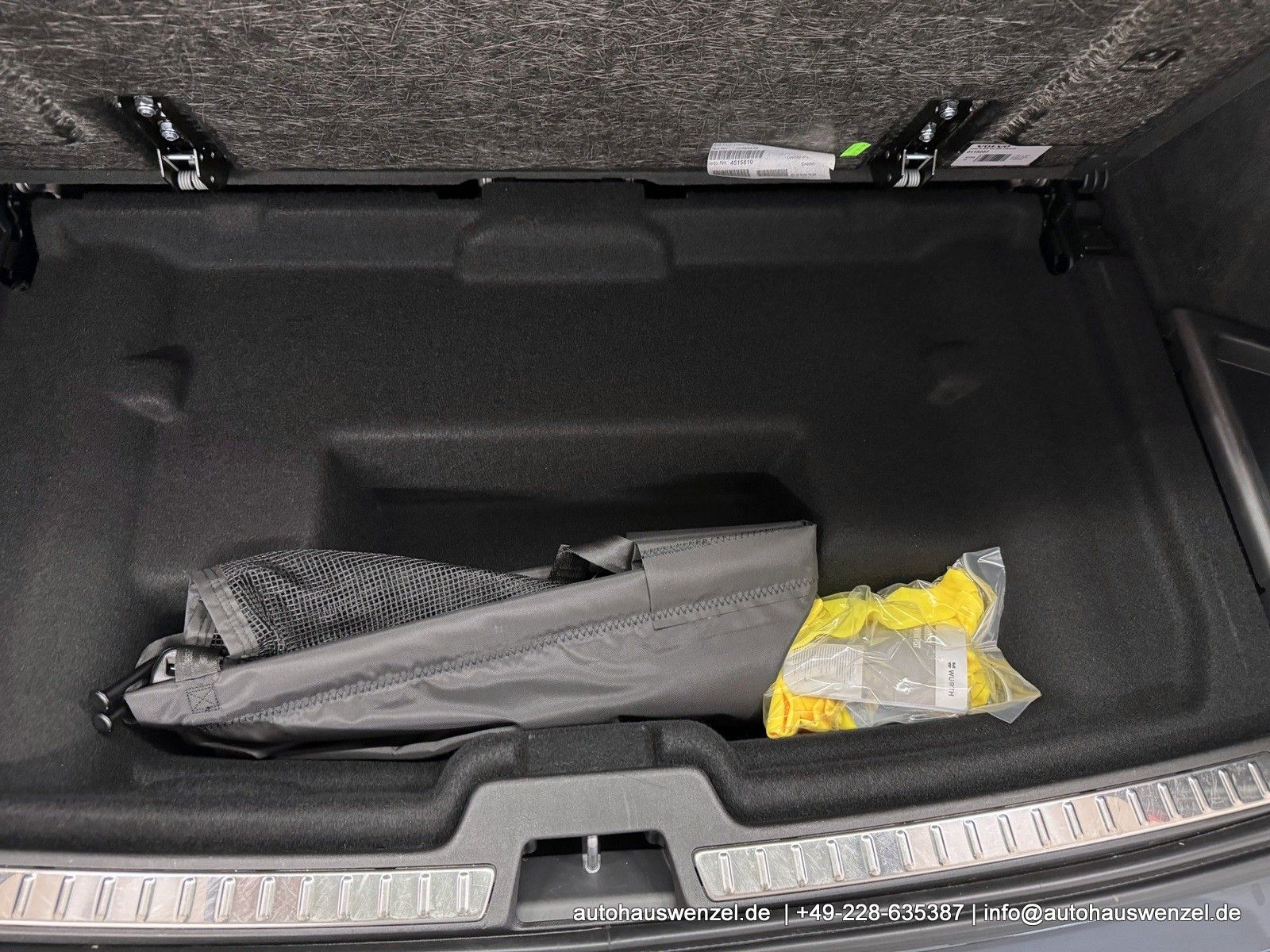 Volvo XC90 B5D  AWD Inscription 7-SITZER PANO STANDHZG