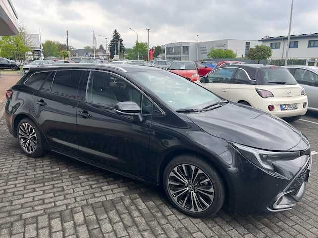 Toyota Corolla - 2.0 Hybrid Style  - Navi, PDC, KEY