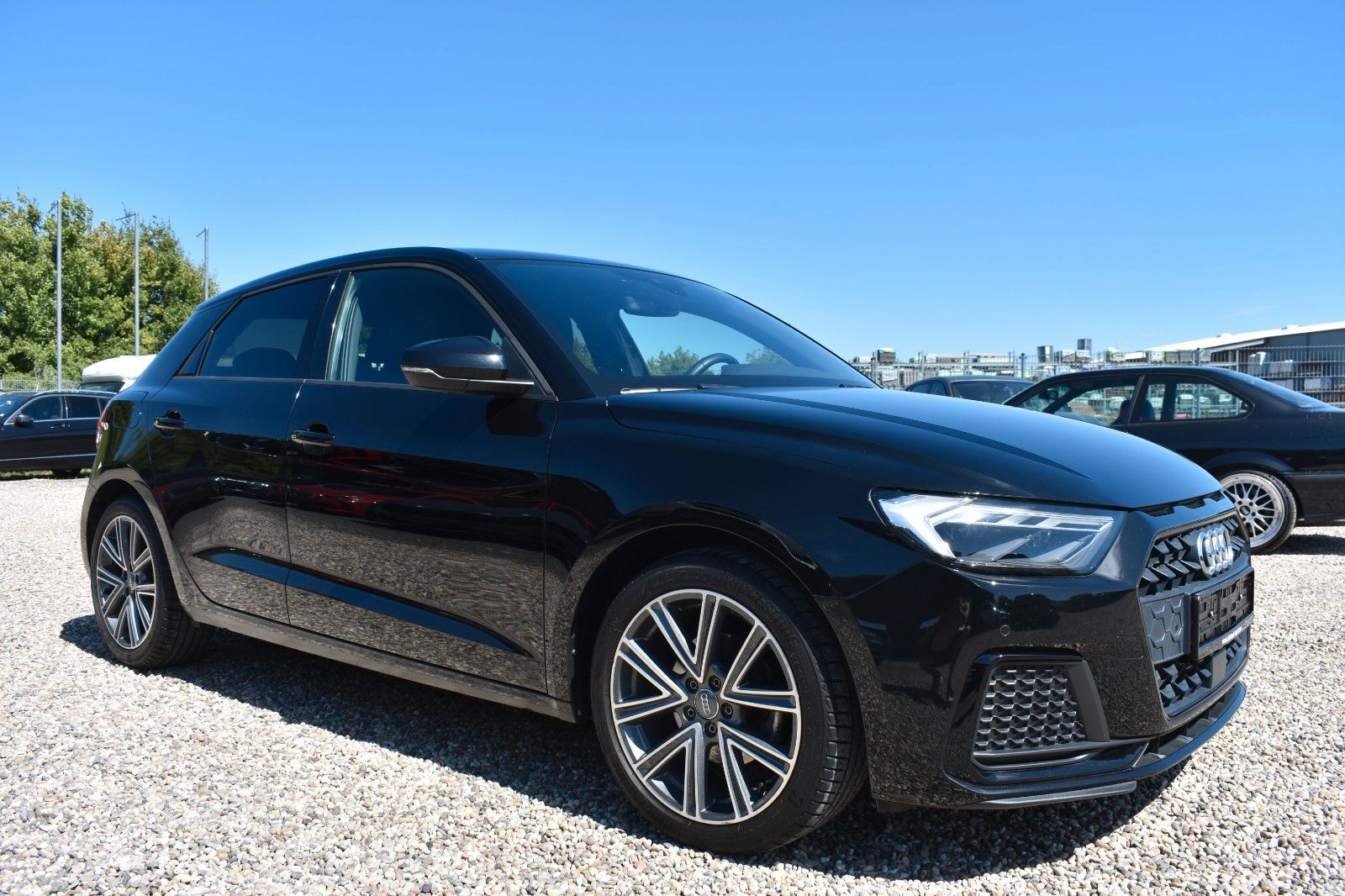 Audi A1 Sportback 30 TFSI advanced - Samsaru's Car Outlet