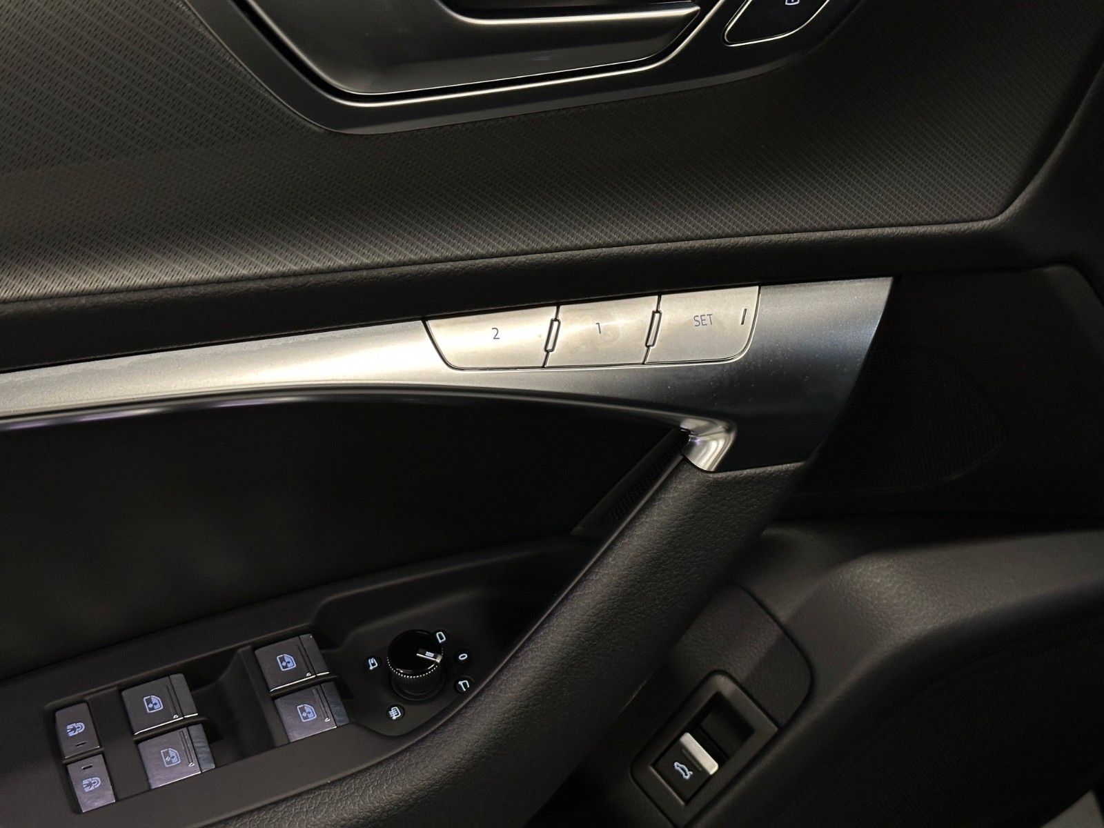 Audi A6 Avant 50 TDI quattro Sport - Samsaru's Car Outlet