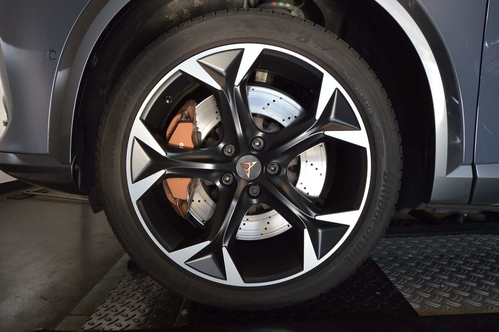 Cupra Formentor VZ 2.0 TSI 4Drive - Samsaru's Car Outlet