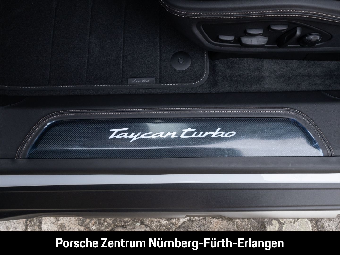 Porsche Taycan Turbo Cross Turismo Burmester InnoDrive H
