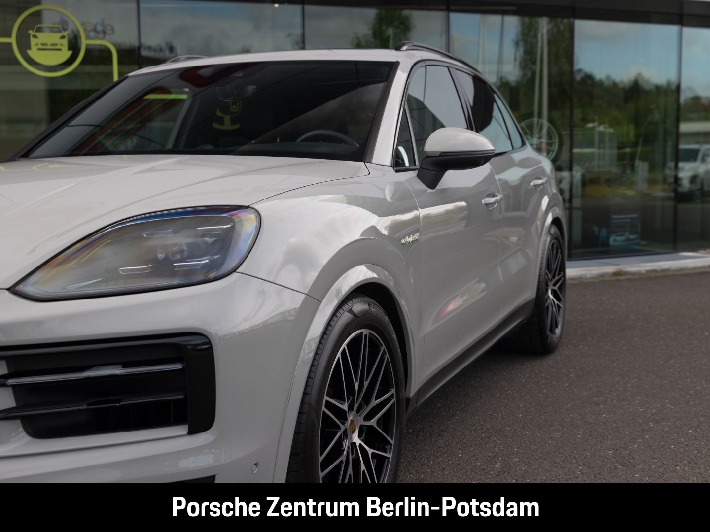 Porsche Cayenne E-Hybrid BOSE InnoDrive Panoramadach LED