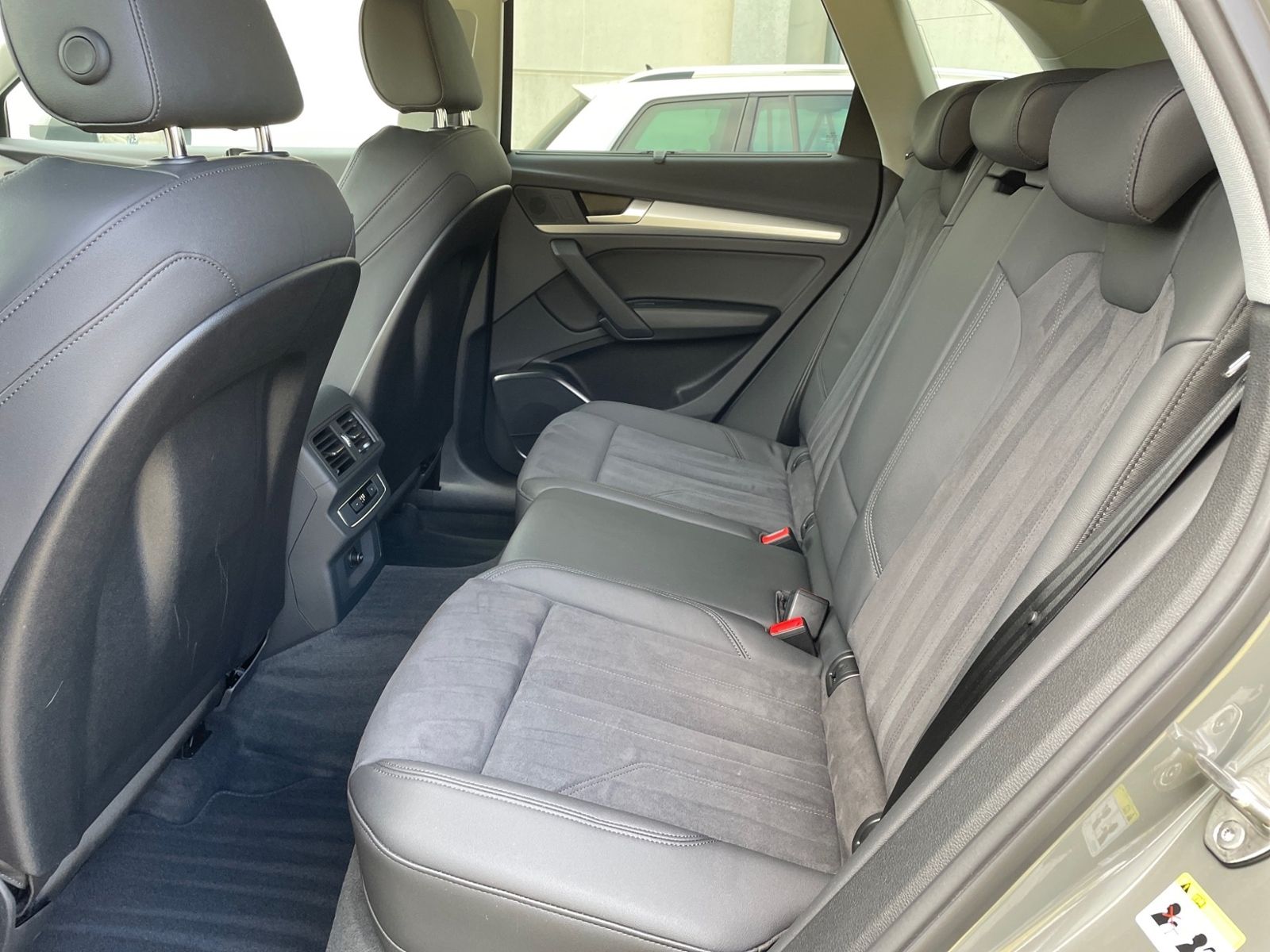 Audi Q5 40 TDI quattro S line KLIMA NAVI LEDER ALU
