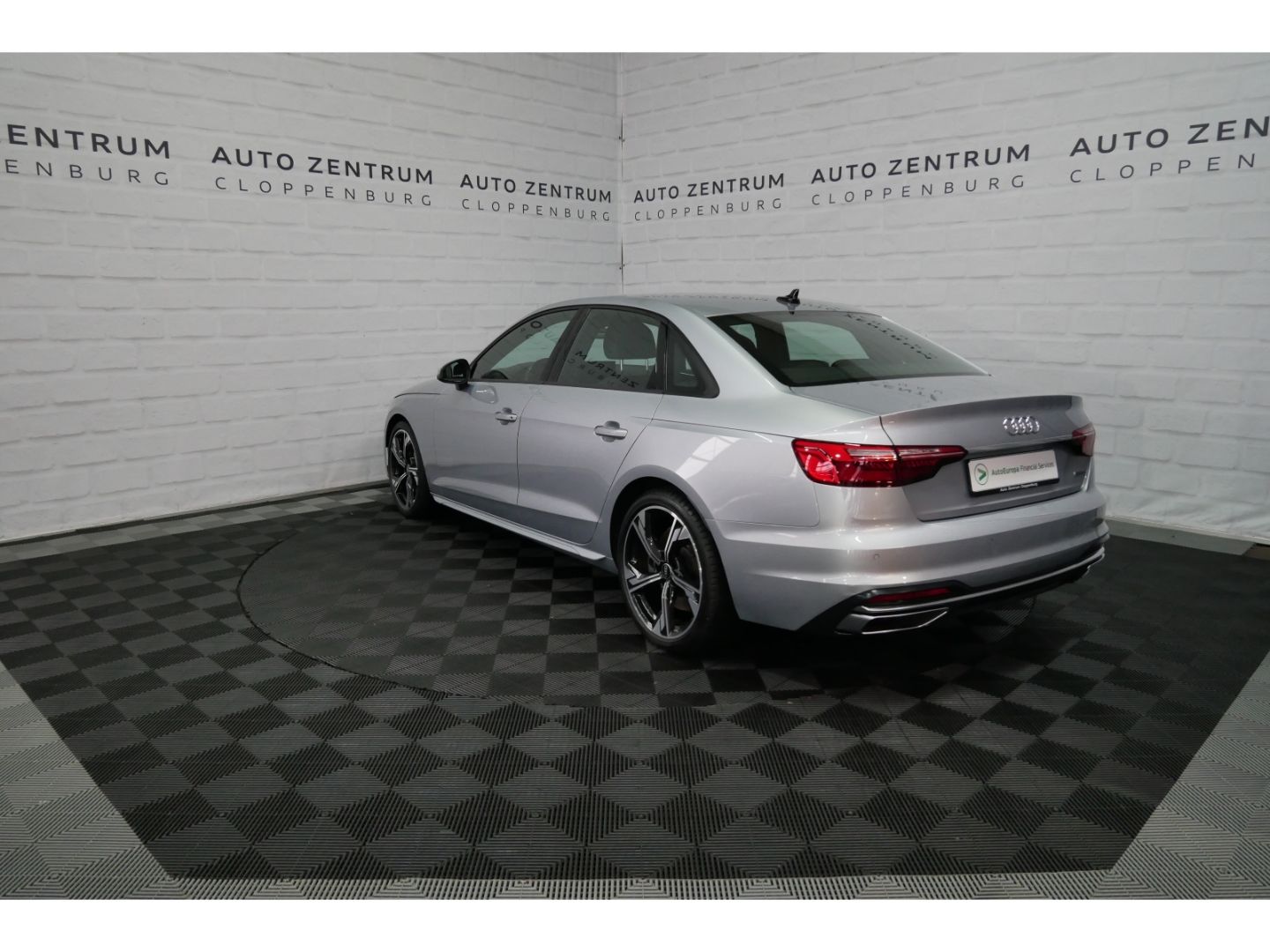 Audi A4 50 TDI q S line LED+Navi+Leder+Sportsitze+19'
