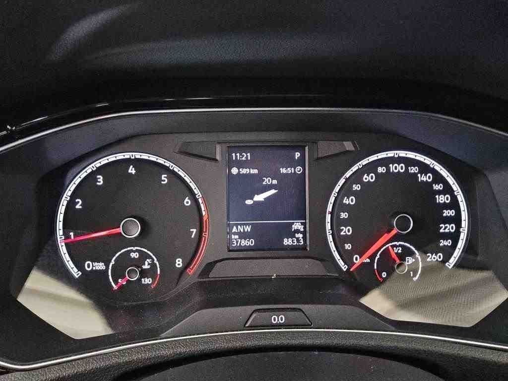 Volkswagen T-Roc 1.5 TSI Sport - Samsaru's Car Outlet