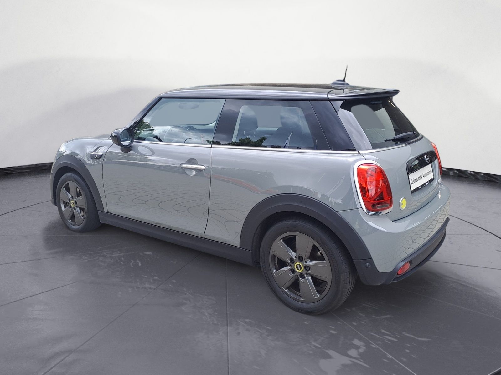 MINI Cooper SE - Samsaru's Car Outlet