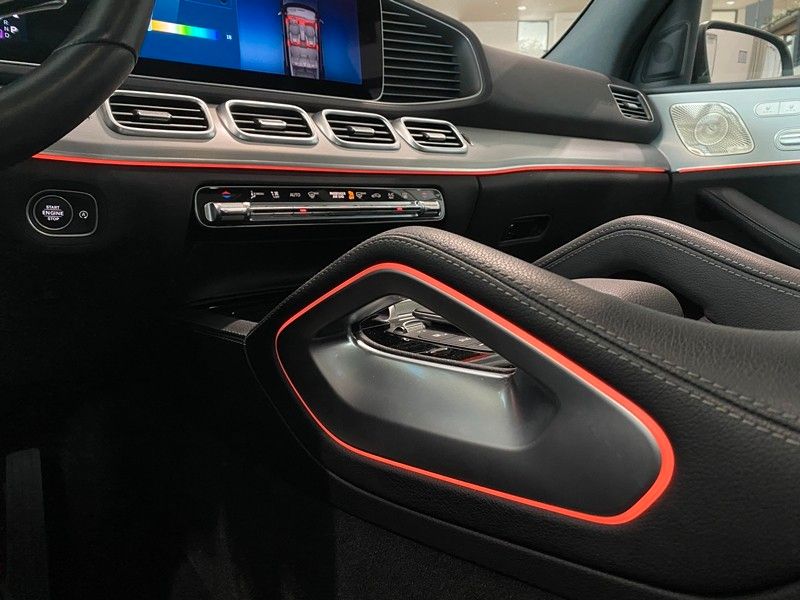 Mercedes-Benz GLE 450d AMG NightP Airm. Sbel Sthz Pano DTR AHK