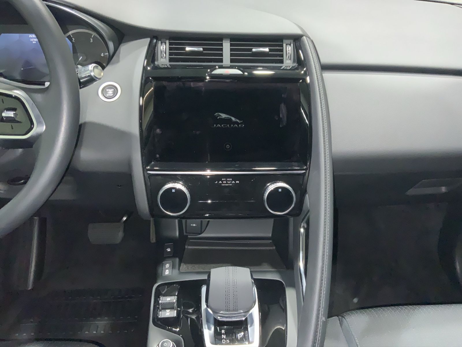 Jaguar E-PACE D200 AWD SHZ SpurH SpurW LM 2xKlima