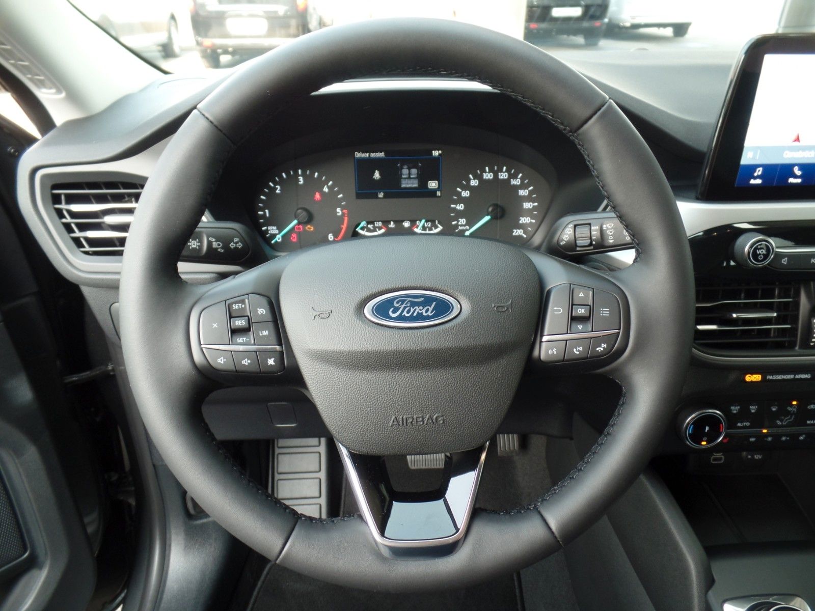 Ford Kuga 2.0l - Samsaru's Car Outlet