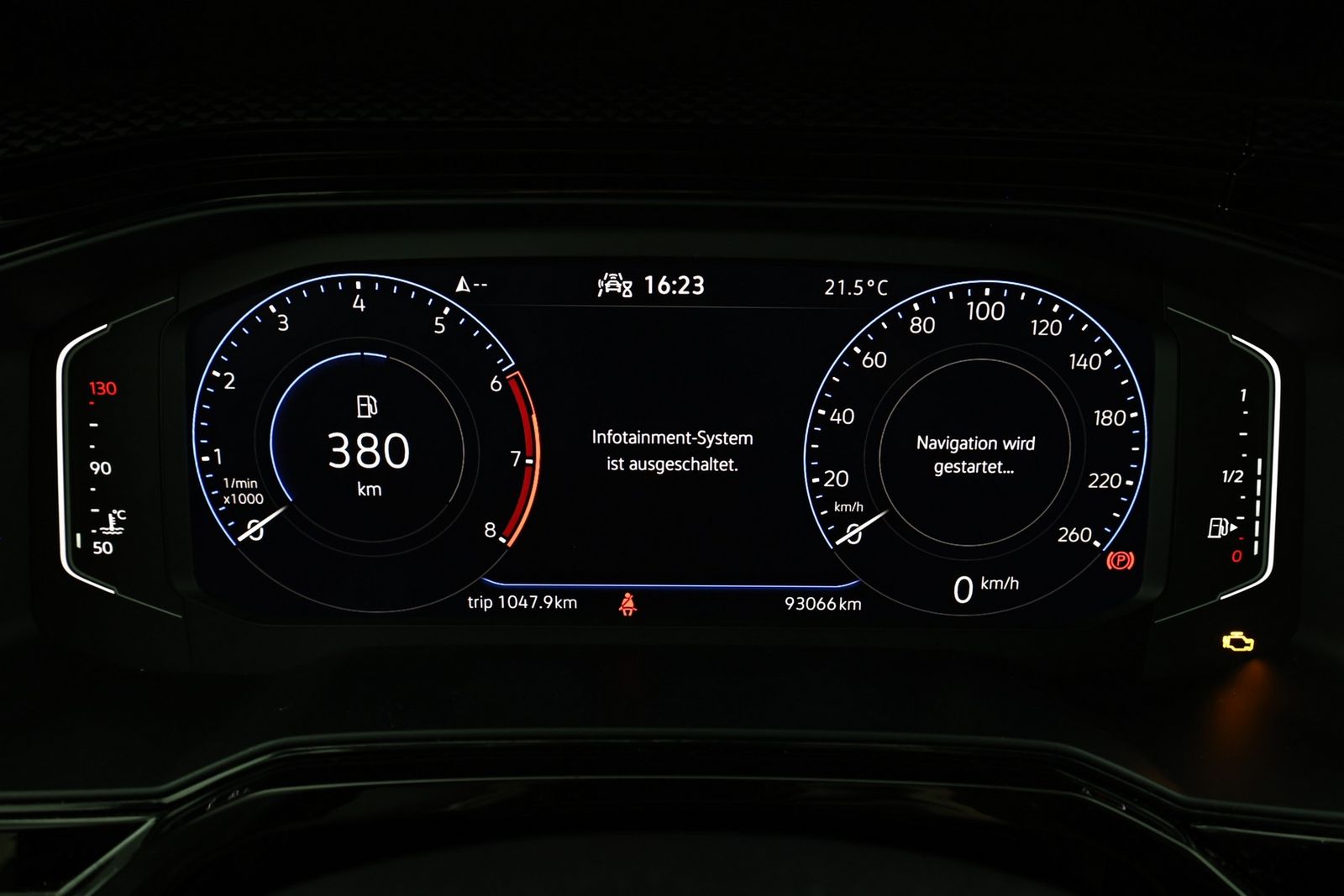 Volkswagen Taigo 1.0 TSI Life - Samsaru's Car Outlet