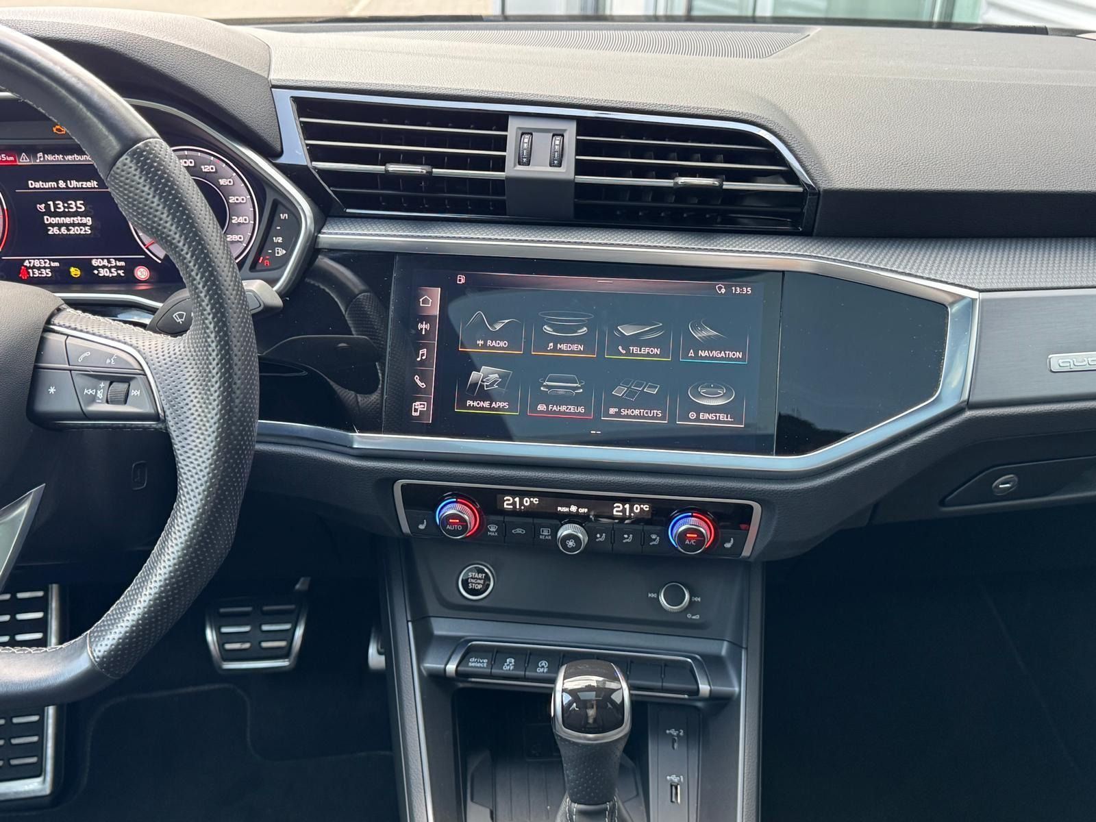 Audi Q3 Sportback 40 TFSI quattro S line - Samsaru's Car Outlet
