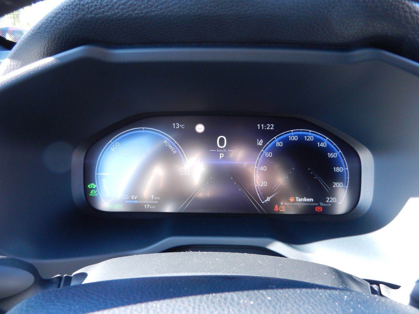 Toyota RAV 4 2,5 Plug In Style