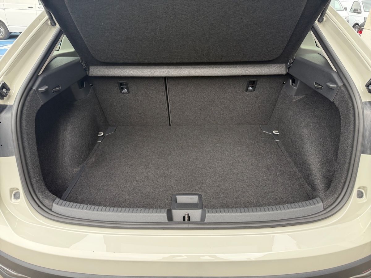 Volkswagen Taigo STYLE - Samsaru's Car Outlet