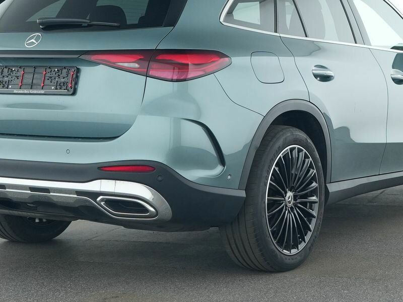 Mercedes-Benz GLC 300 d 4M AMG+20+PANO+SOUND+HEADUP+AHK+DISTR.