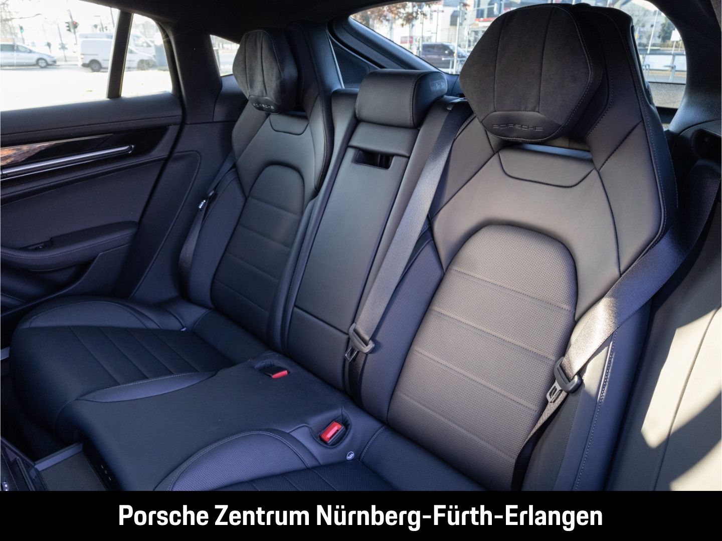 Porsche Panamera 4S E-Hybrid InnoDrive HUD Matrix Luftfe
