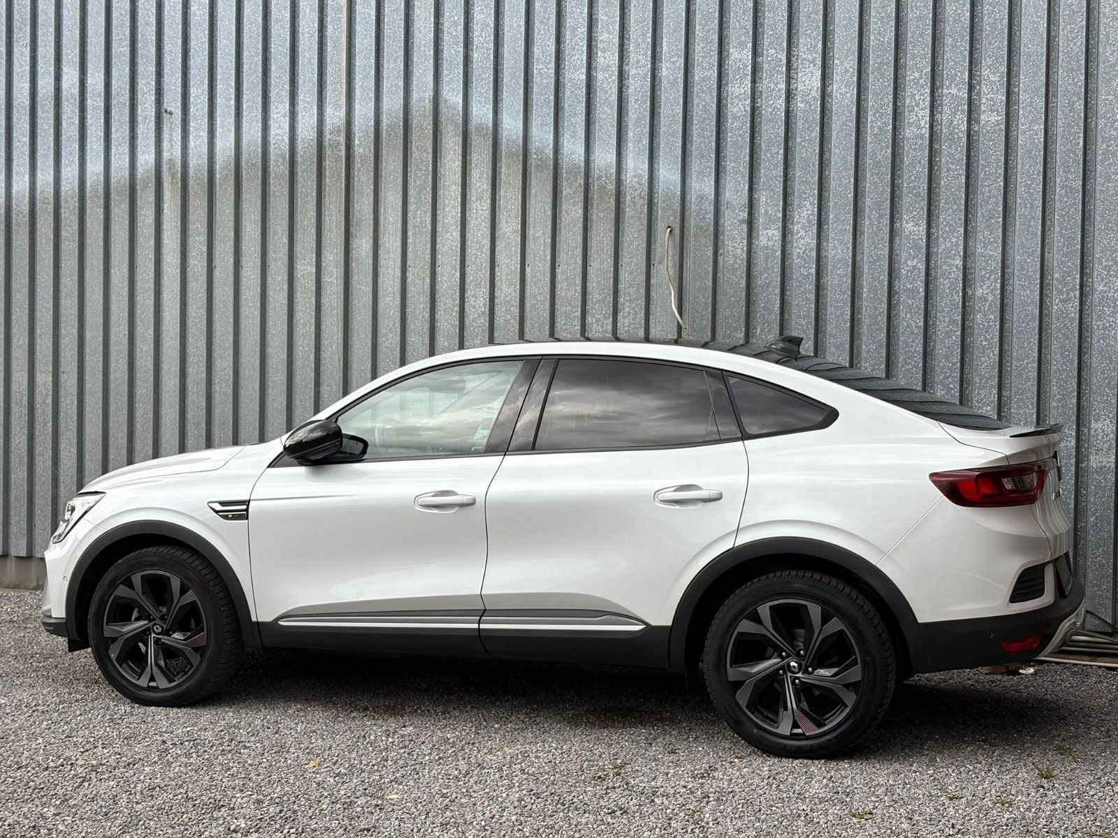 Renault Arkana R.S. Line - Samsaru's Car Outlet
