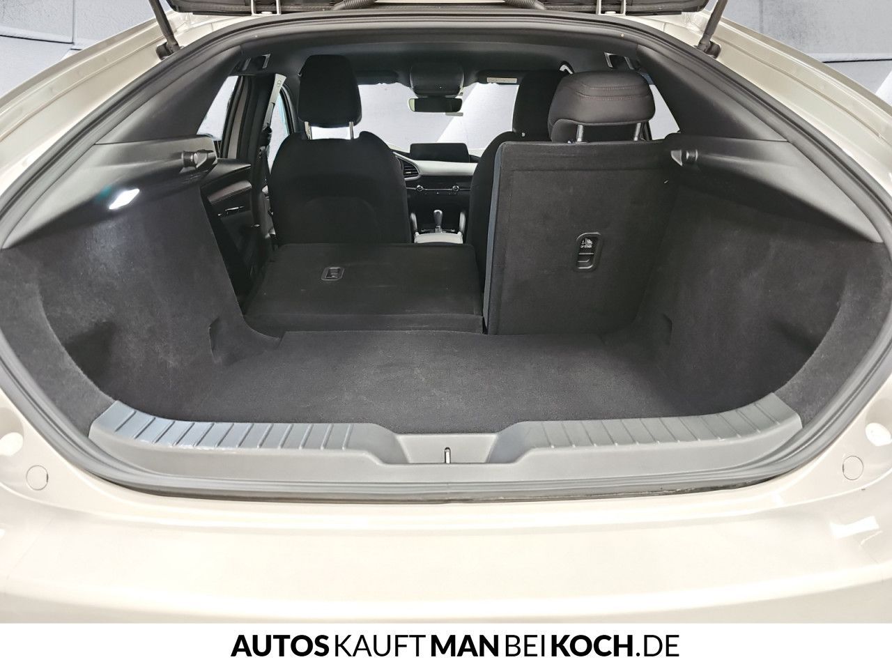 Mazda 3 5HB 2.5L 140ps 6AT FWD Homura ACC HUD Navi LED