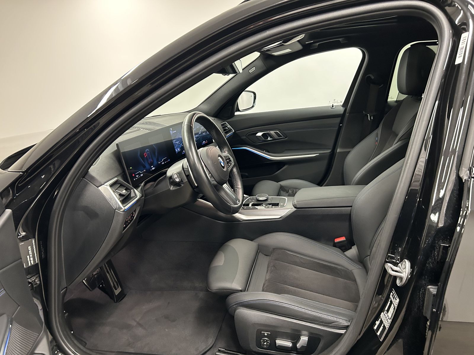 BMW 320d Touring M Sportpaket - Samsaru's Car Outlet