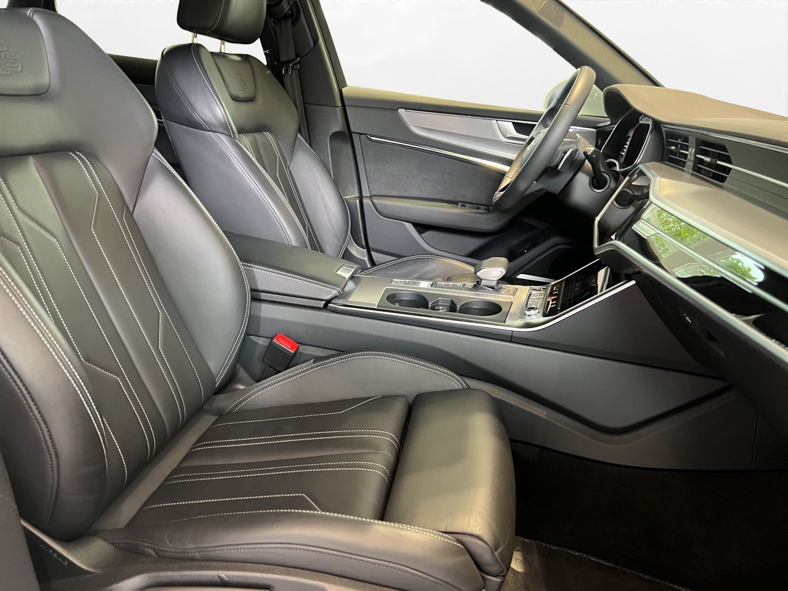 Audi A6 Avant 50 TDI qu. S line AHK Pano Matrix LM 19
