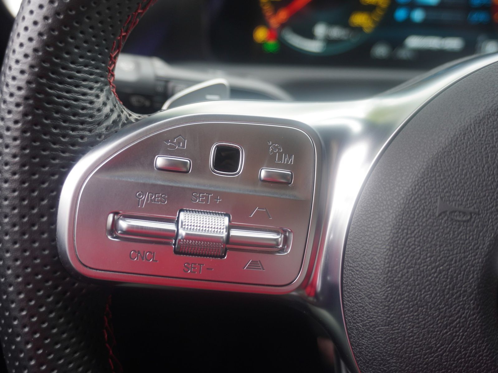Mercedes-Benz CLA 35 AMG SB 4Matic - Samsaru's Car Outlet