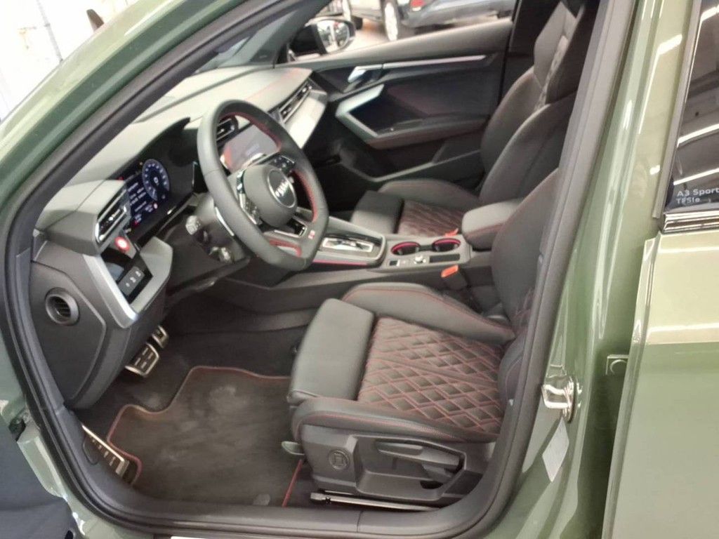 Audi A3 Sportback 45 TFSIe *S-line*Matrix*AHK*HuD*