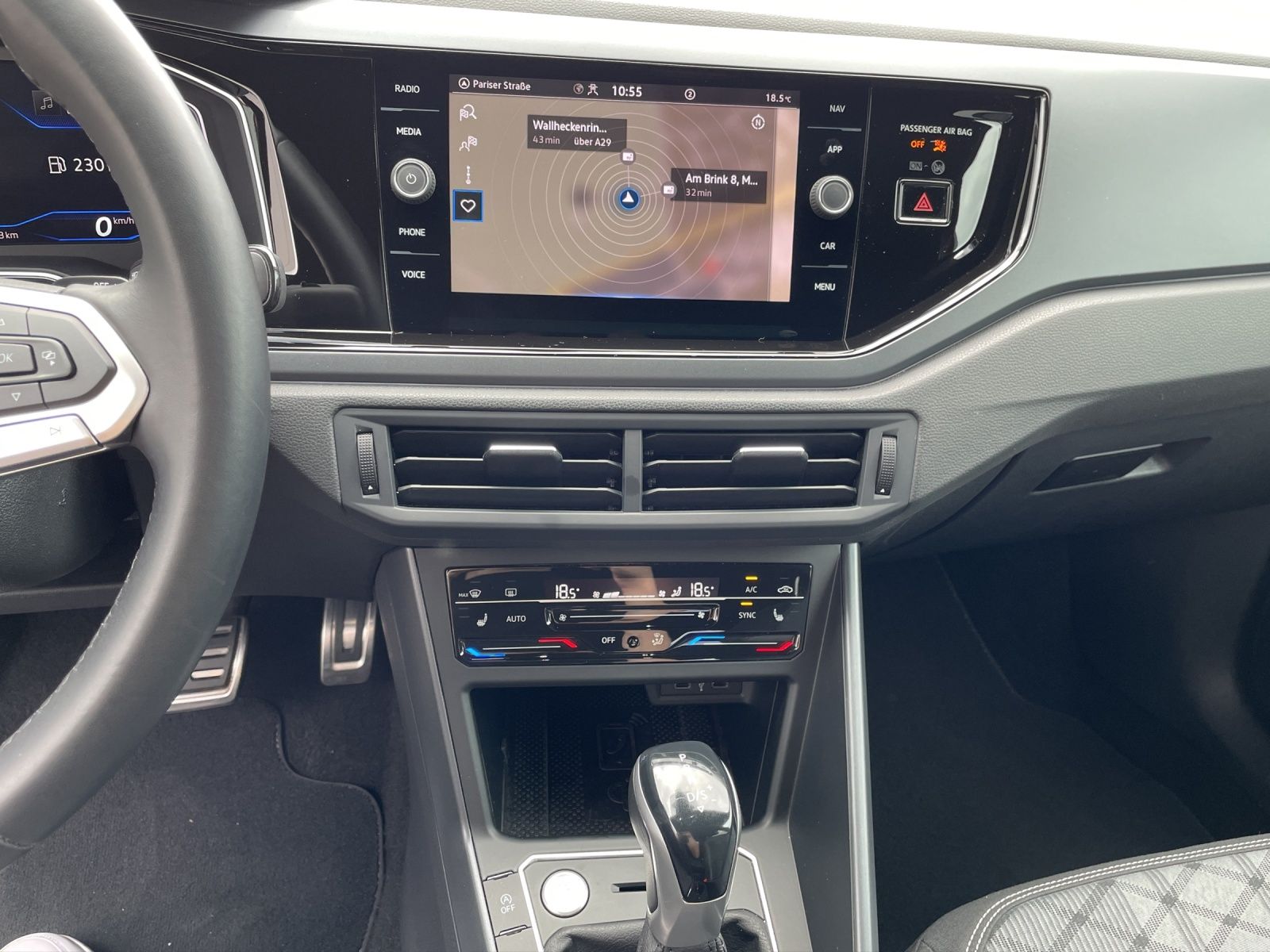 Volkswagen Taigo 1.0 TSI DSG R-Line - Samsaru's Car Outlet