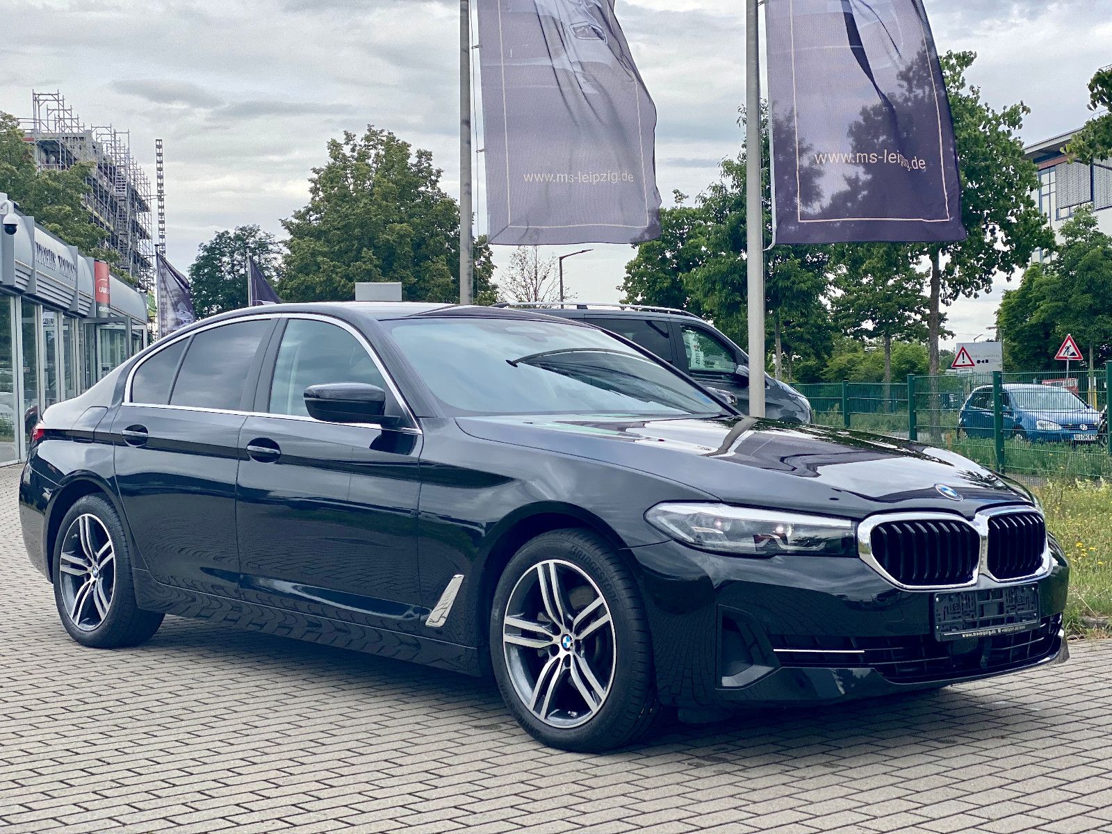 BMW 520 d xDrive Navi AHK 18 Zoll Standheizung