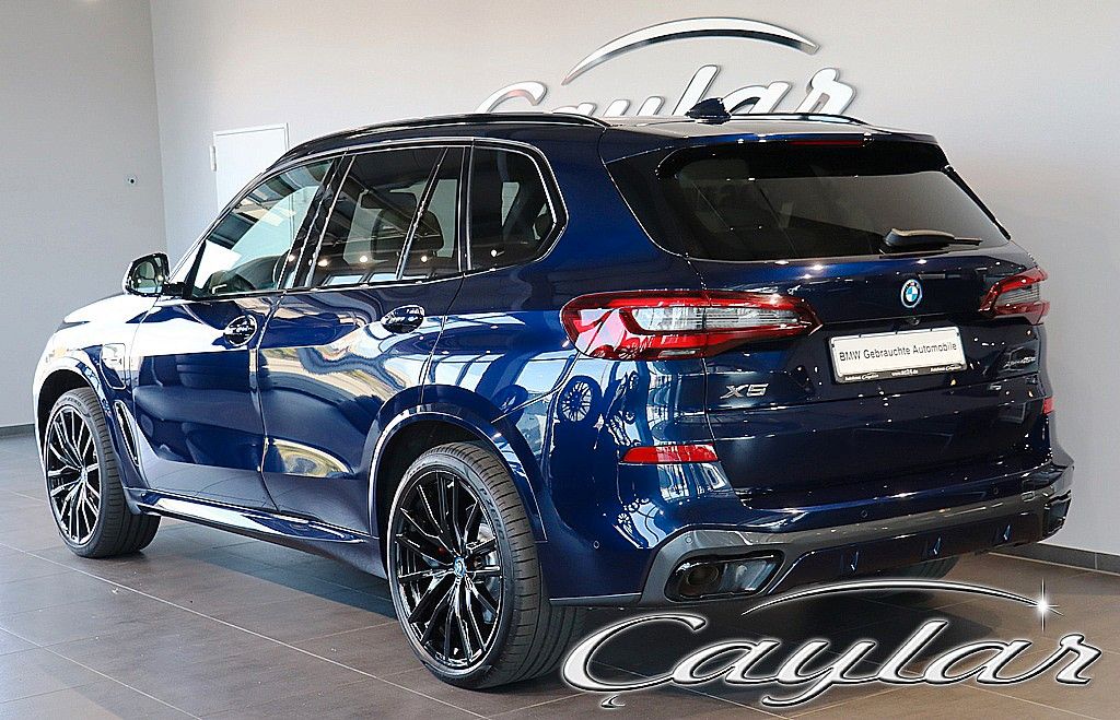 BMW X5 45e M SPORT SKY LOUNGE BELÜFTET NAPPA B&W 22"