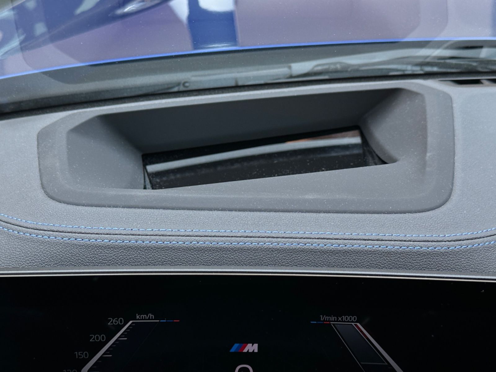 BMW 330 e xDrive Touring M Sport - Samsaru's Car Outlet