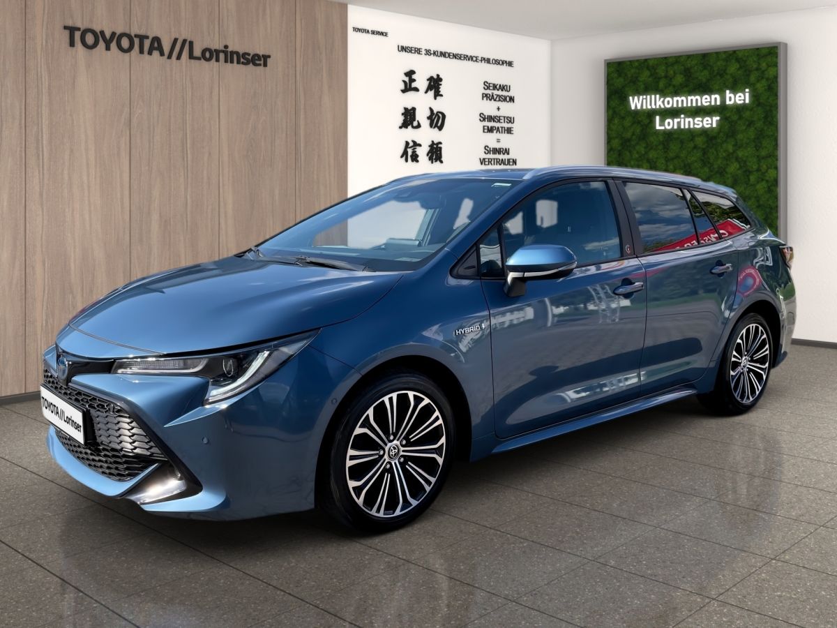Toyota Corolla Touring Sports Hybrid - Samsaru's Car Outlet