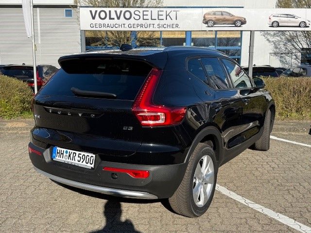 Volvo XC40 B3 (B) Core AHK/ NAVI /LED/ SHZ