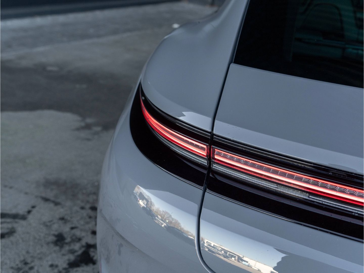 Porsche Panamera 4S E-Hybrid SportDesign HD-Matrix