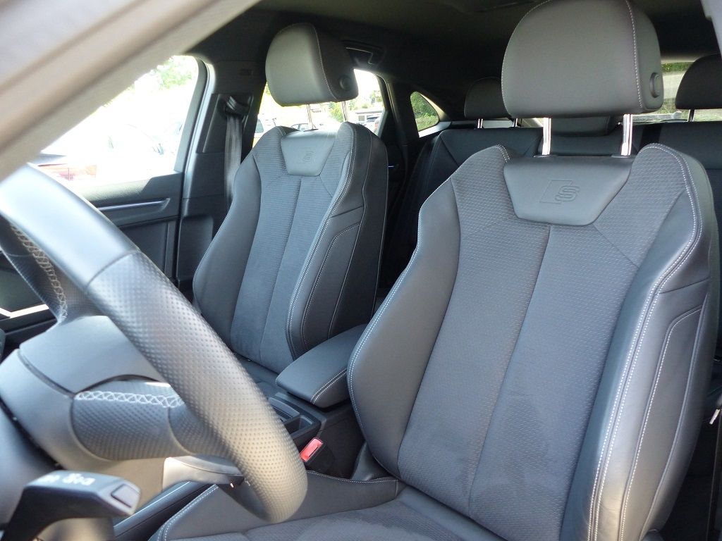 Audi Q3 Sportback 40 TFSI quattro S-tronic S line - Samsaru's Car Outlet