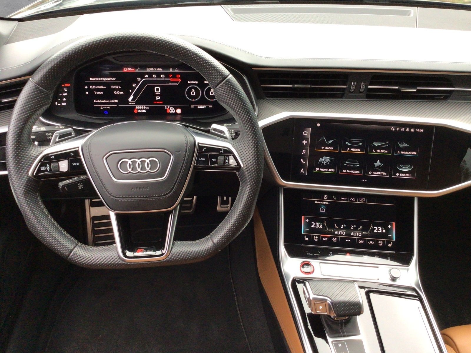 Audi RS6 Avant 4.0TFSI quattro Tiptron/Matrix/Keramik