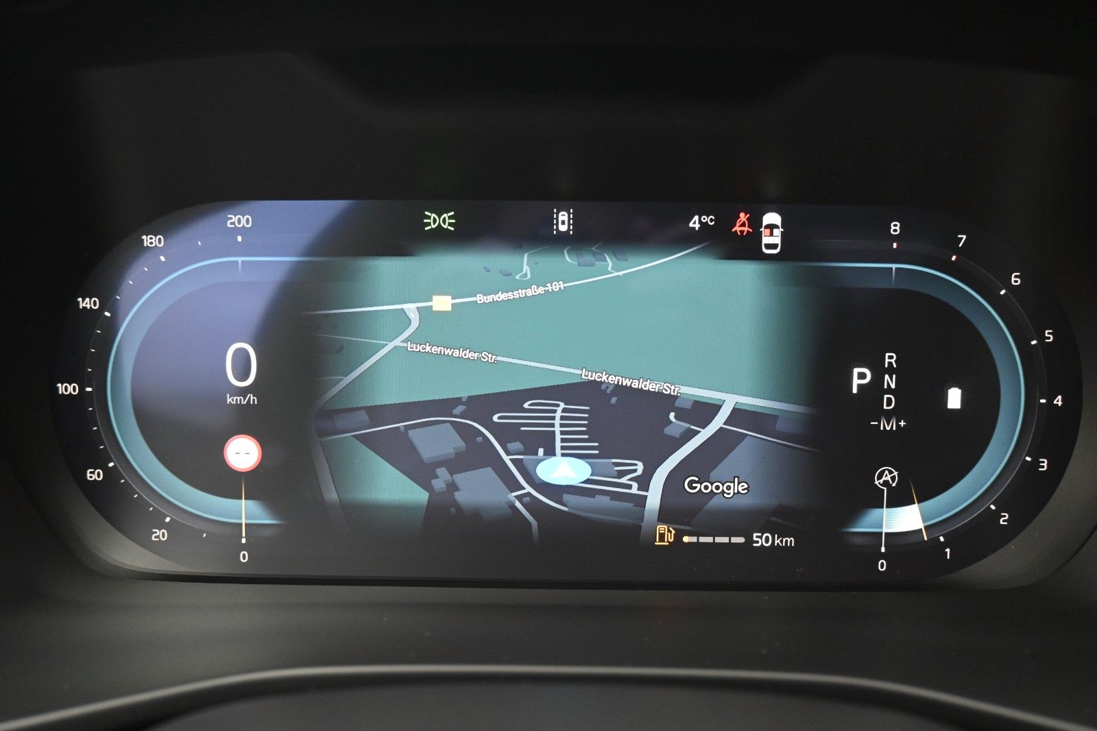 Volvo XC40 B3 DKG Plus Black Edition*PANO*360°*ACC*AHK