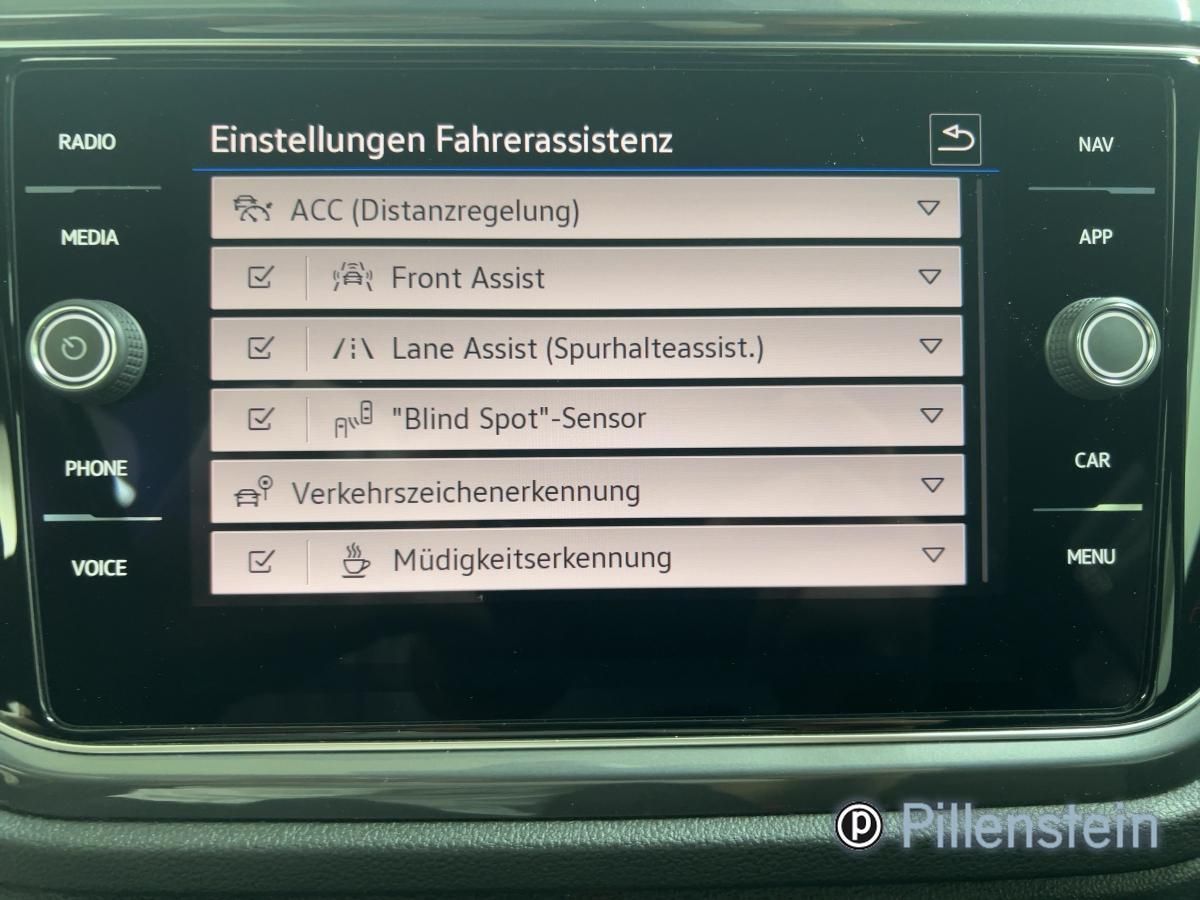 Volkswagen T-Roc TSI DSG SPORT - Samsaru's Car Outlet