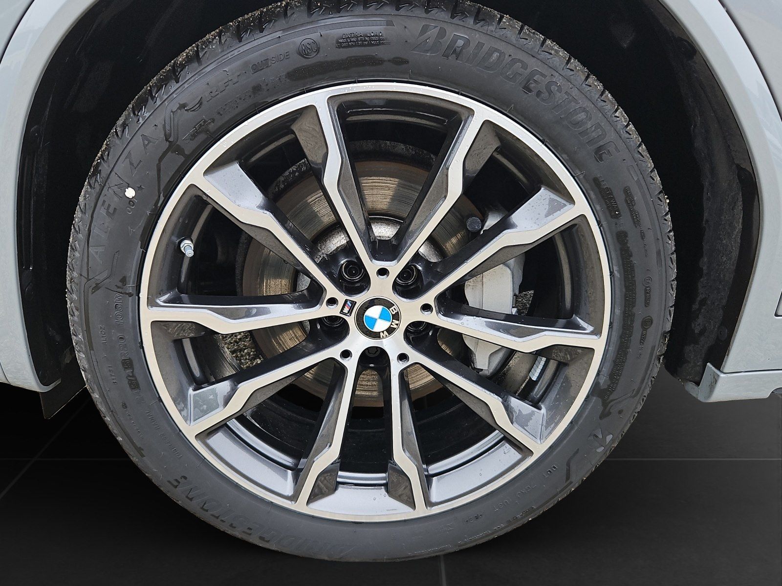 BMW X4 xDrive30d M SPORT / AHK/ 20" Alu/ Aktiver Tem