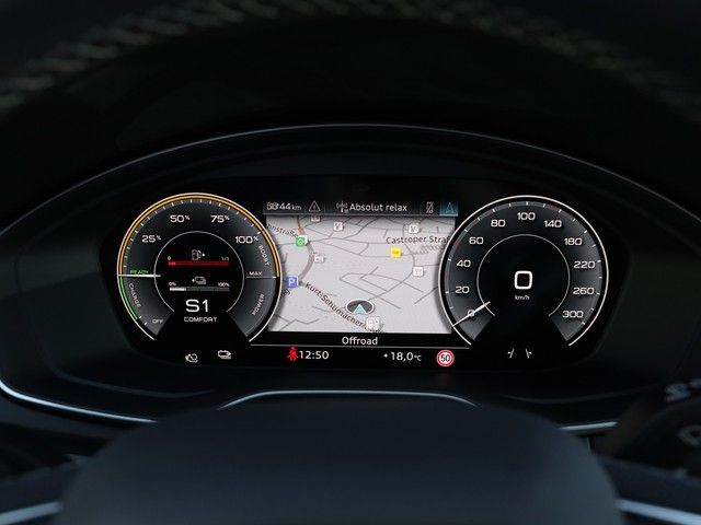 Audi Q5 50 TFSI e quattro Advanced S line AHK Matrix
