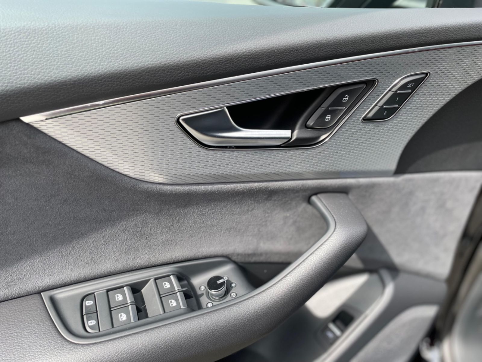 Audi Q8 50 TDI SLine - Samsaru's Car Outlet