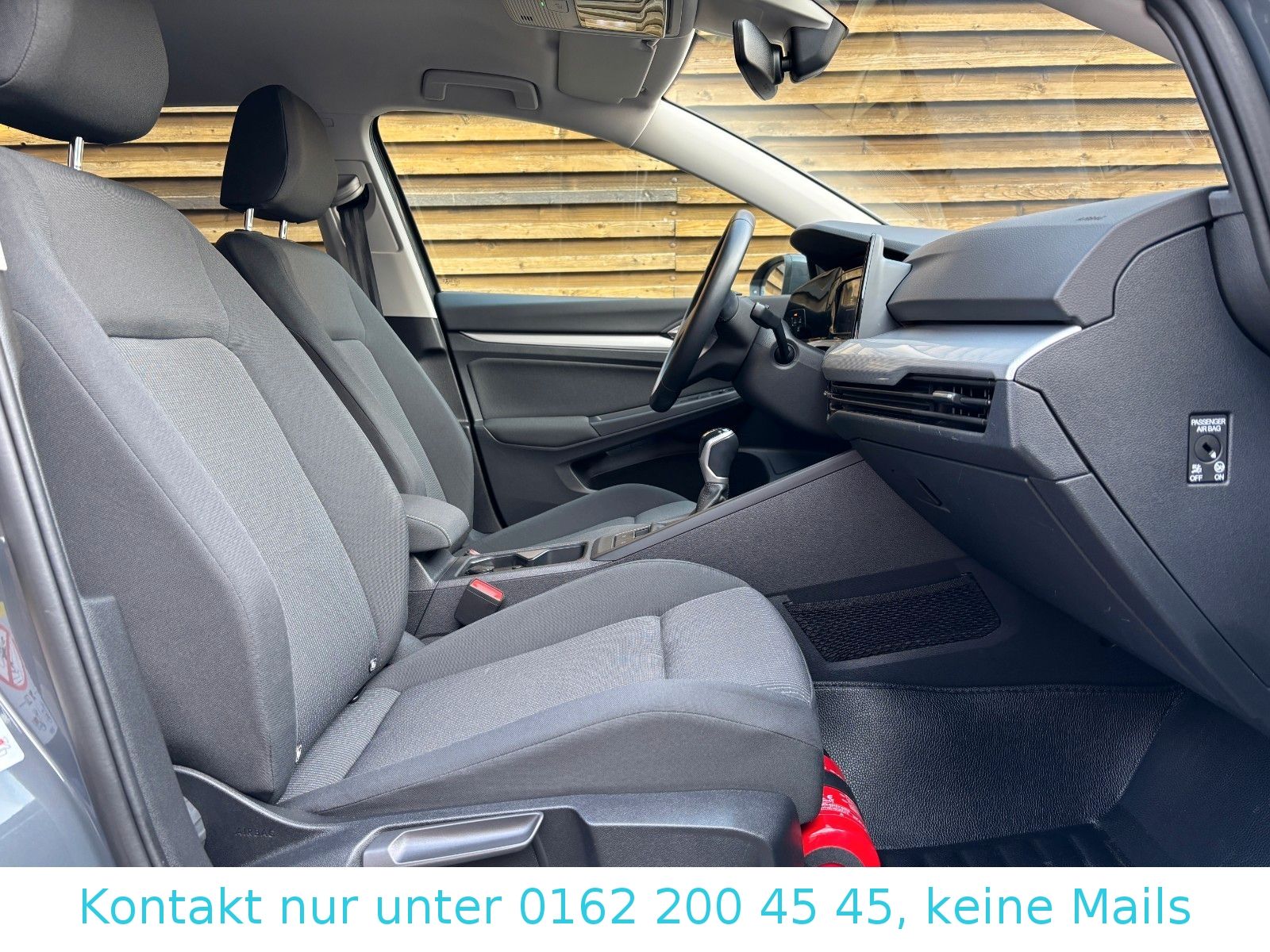 Volkswagen Golf 2.0 TDI Life Variant - Samsaru's Car Outlet