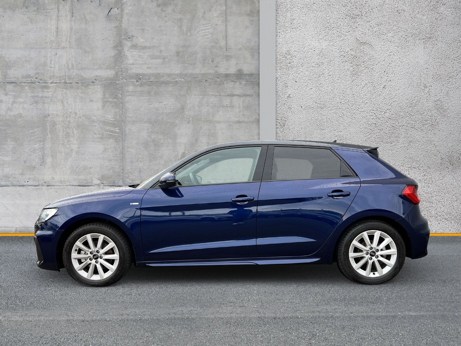 Audi A1 Sportback 30 TFSI S line - Samsaru's Car Outlet