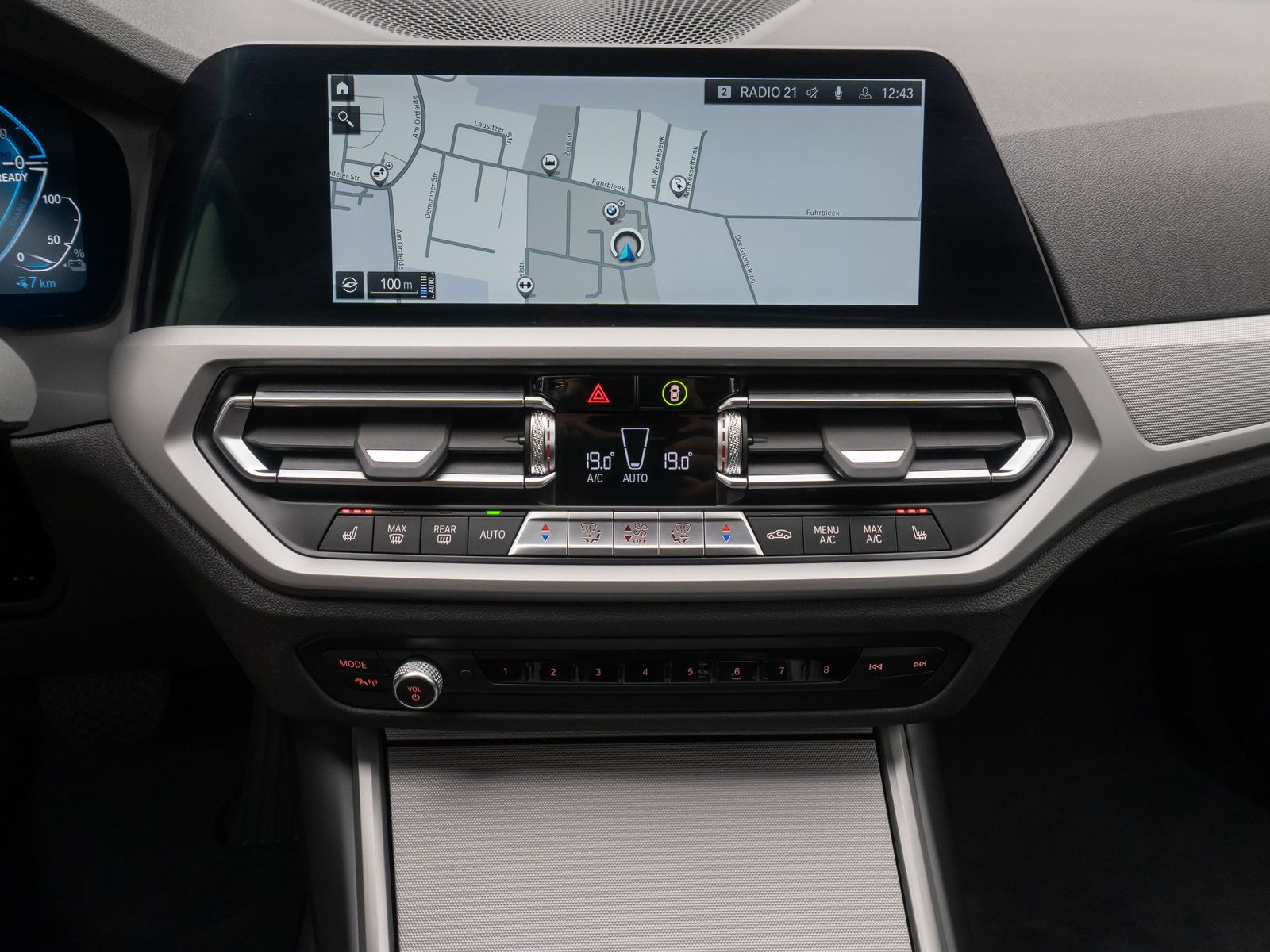 BMW 320e - Samsaru's Car Outlet