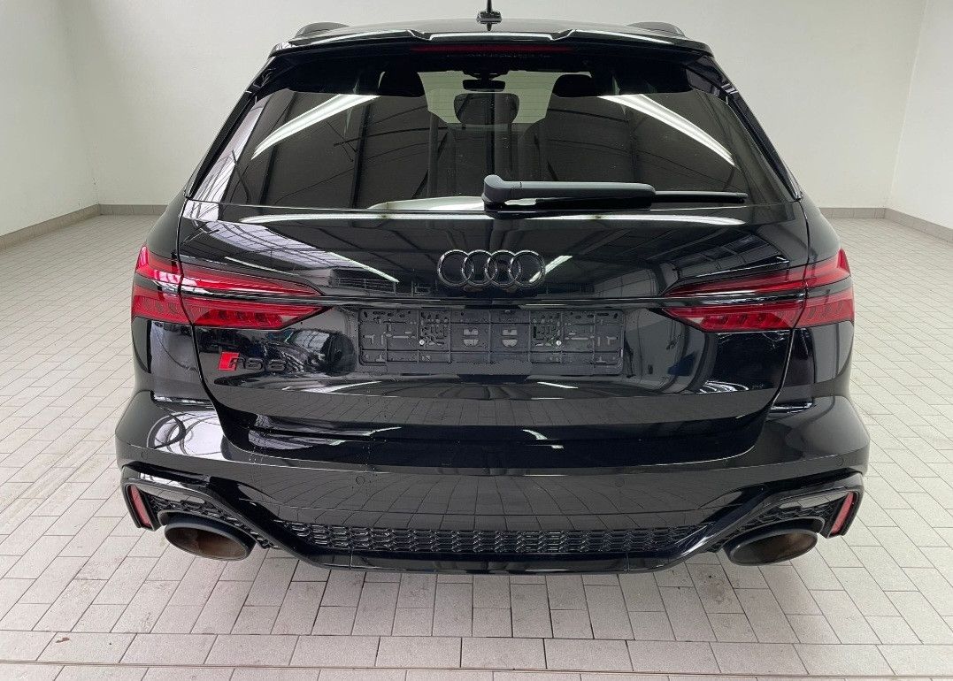 Audi RS6 Avant ESSENTIAL-V MAX 305-KERAMIK-PANO-LASER