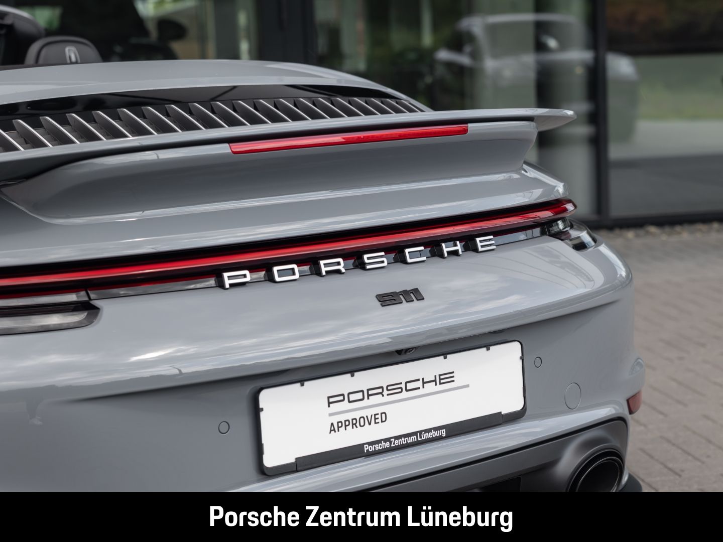 Porsche 992 911 Turbo S Cabriolet - Samsaru's Car Outlet