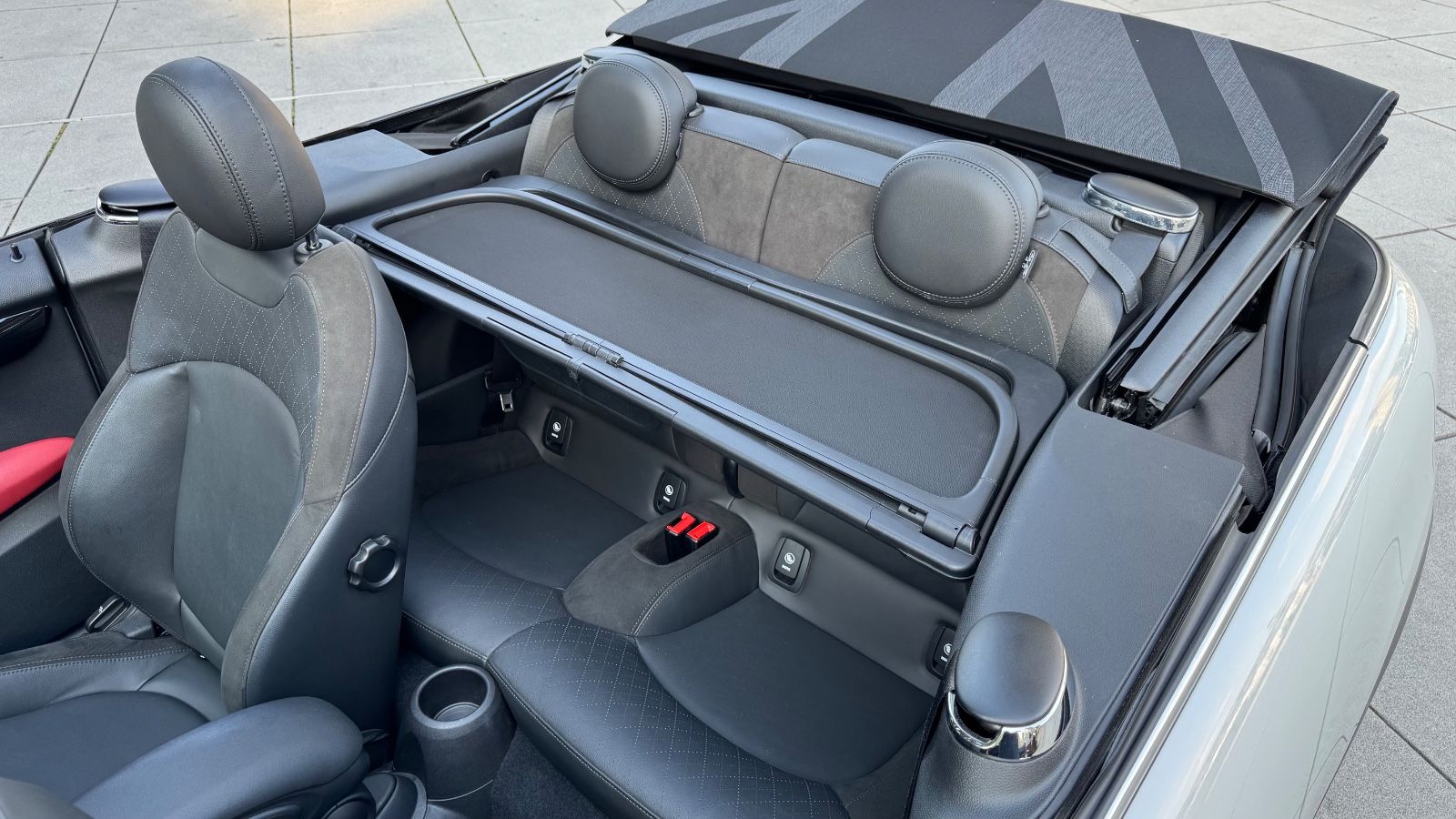 MINI Cabrio John Cooper Works - Samsaru's Car Outlet