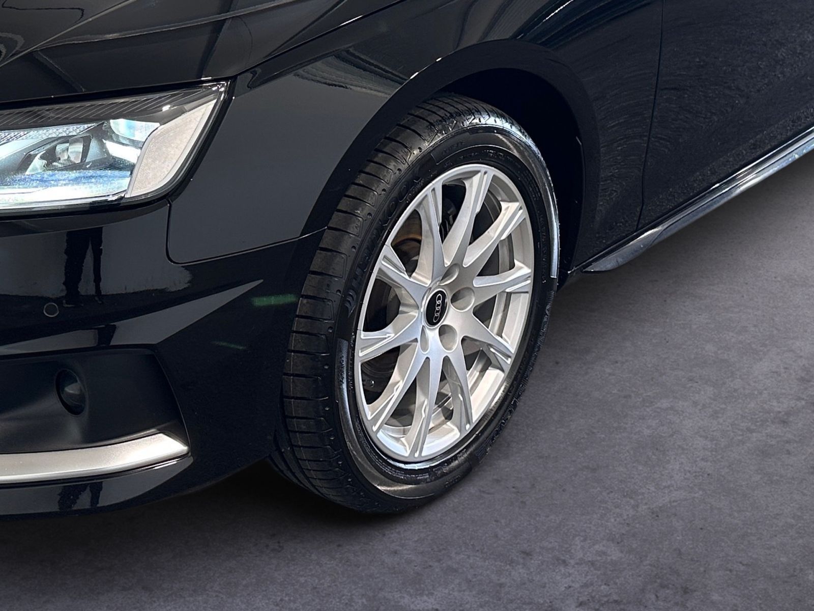 Audi A4 Avant 35 TDI ADVANCED S TRONIC - Samsaru's Car Outlet