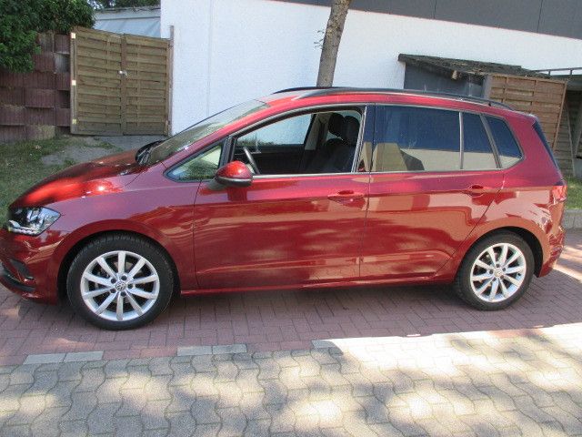 Volkswagen Golf Sportsvan VII Comfortline - Samsaru's Car Outlet